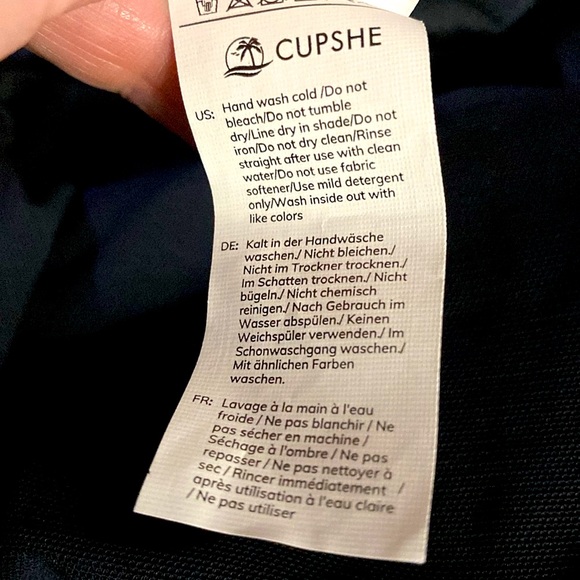 CUPSHE Foil Blink swimsuit, One Piece,Sz M, Gold metallic foil embellishment,NWT - Picture 12 of 16